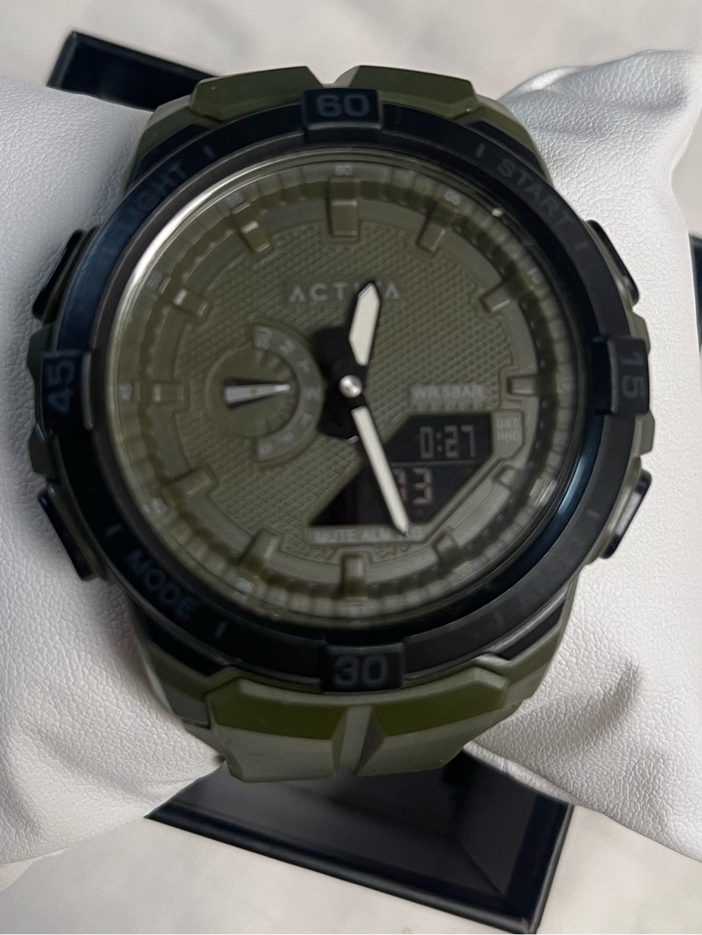 Activa Spry X
Invicta Digital Essentials Men 53mm
ABS Army Green SK160 New